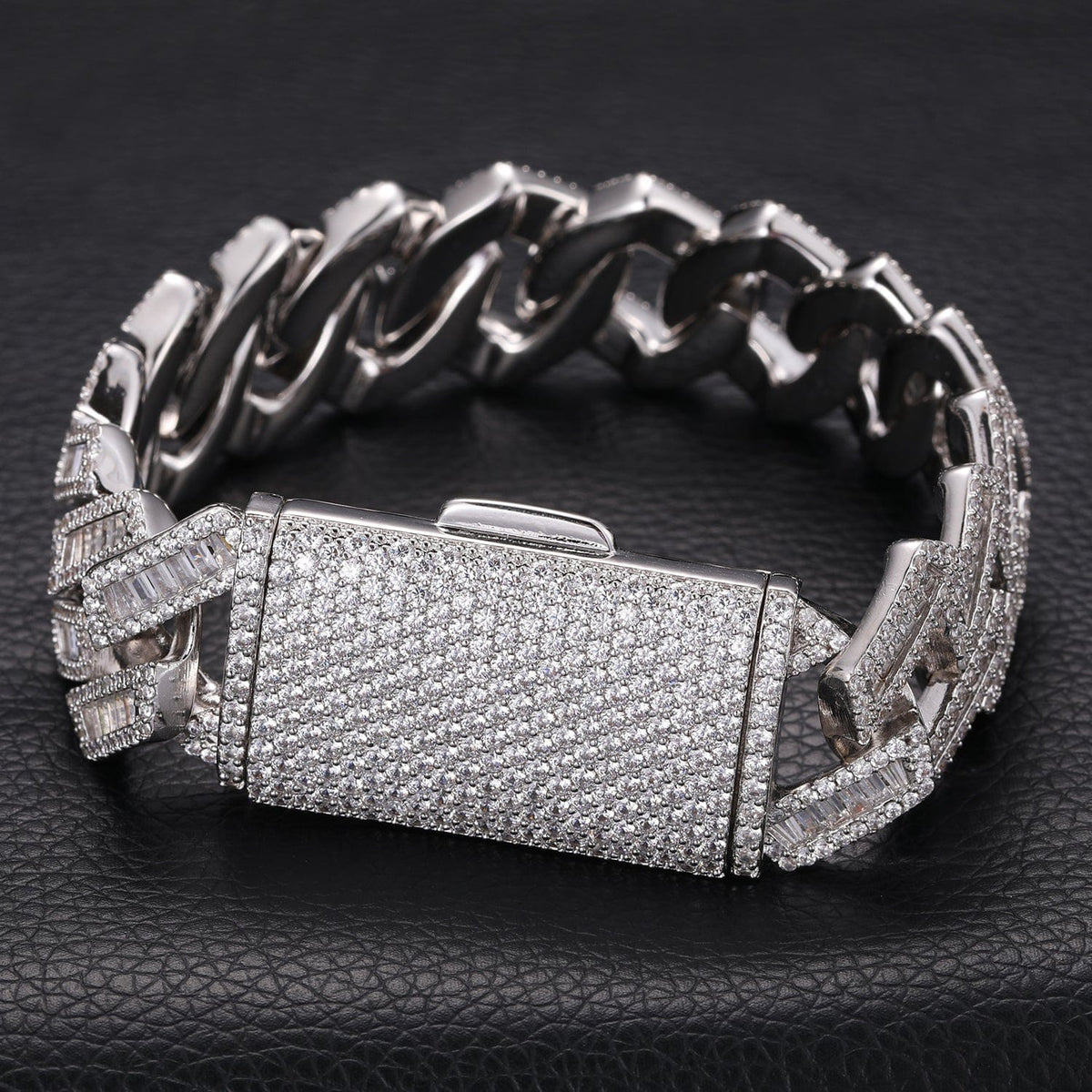 Nocta Vince Apex 20MM Baguette Cuban Bracelet