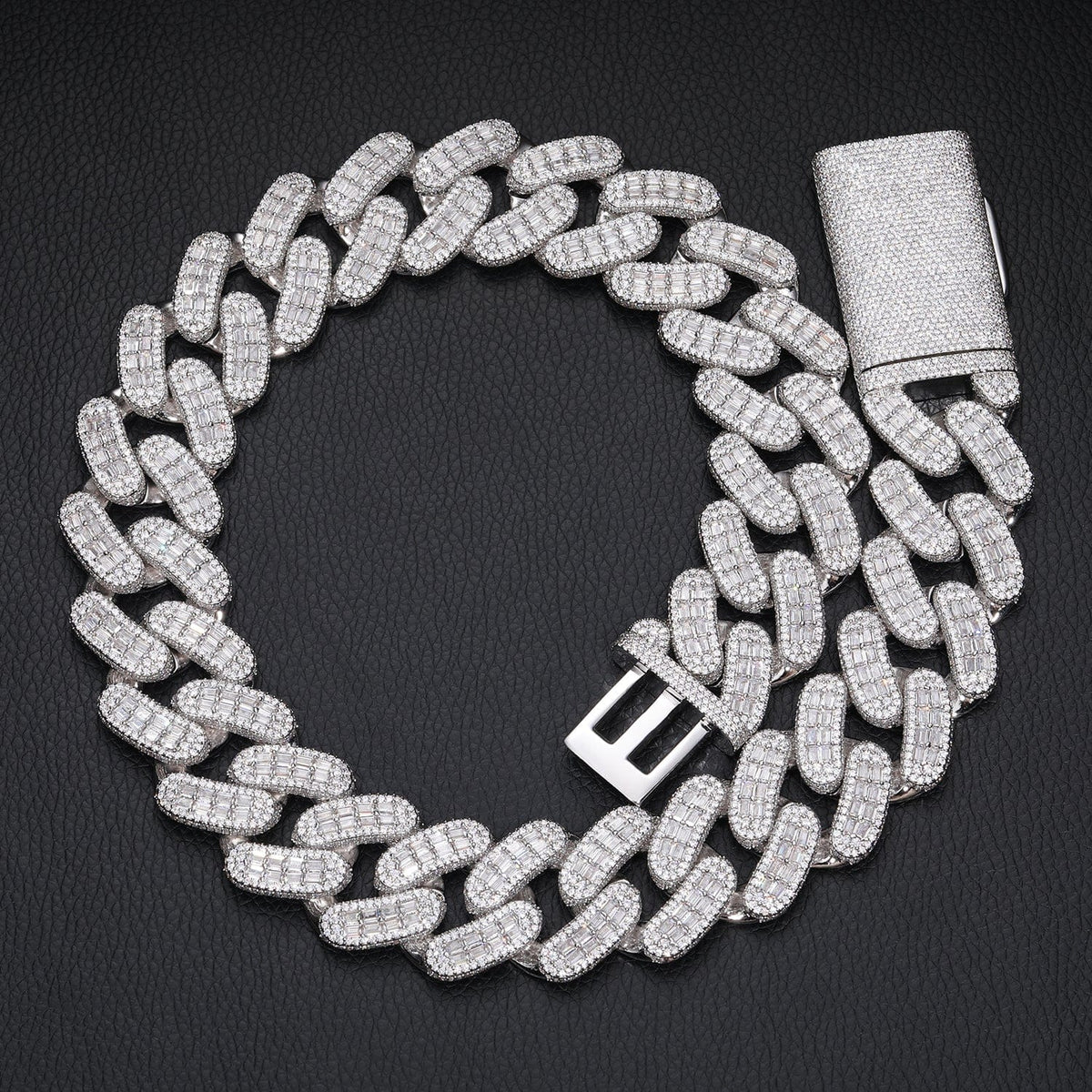 Nocta Vince Max-Stone Hybrid Chain