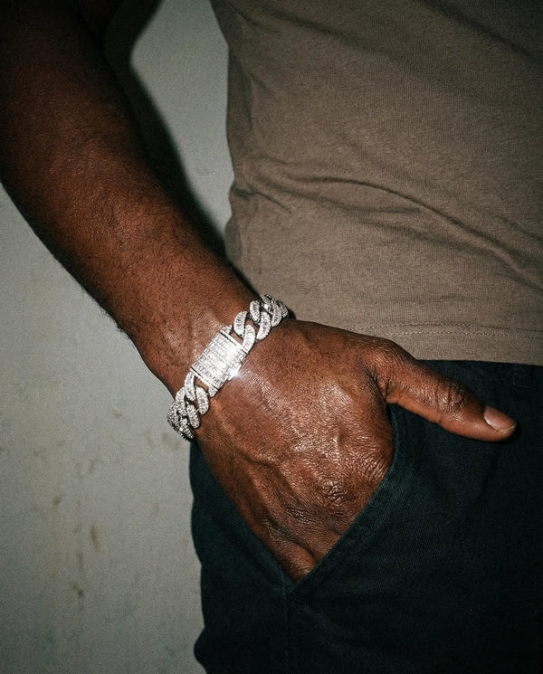 Nocta Vince Braided Baguette Bracelet - 18MM